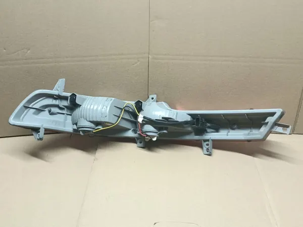 OEM 92405-3U3 Kia Sportage Luz Trasera Izquierda Parachoques image 5