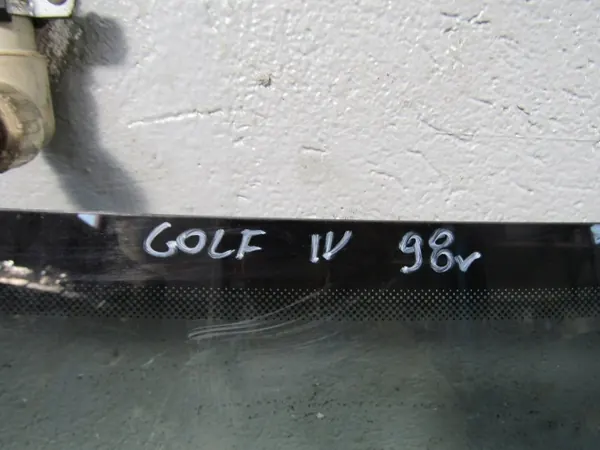 Golf IV 98R Frontscheibe OEM - Gebrauchter Zustand image 4