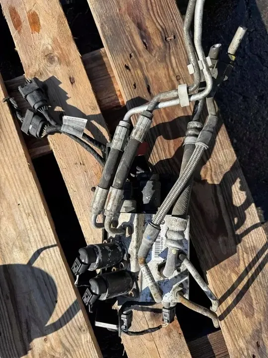 Compresseur de suspension BMW 5 E60 E61 6760840 image 1