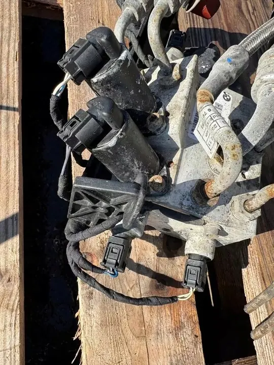 Compresseur de suspension BMW 5 E60 E61 6760840 image 3