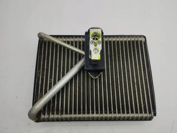 Radiateur chauffage climatisation Volvo XC90 2005 OEM 28536B image 2