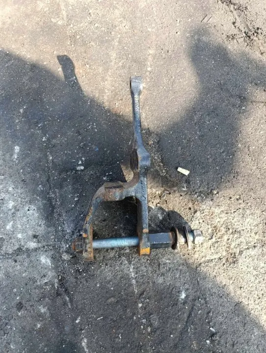 Suporte de Mola de Lâmina OEM 22 para MAN TGL - Usado image 4