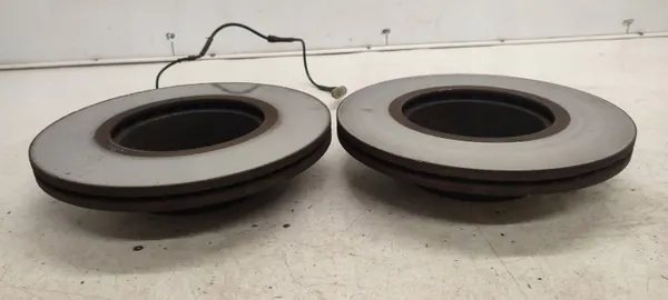 Disques et plaquettes avant BMW E91 OEM klocki bmw image 4