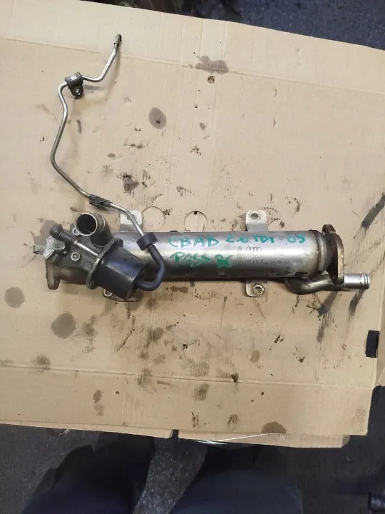Arrefecedor de escape OEM 03L131512B VW Golf VI 2.0 TDI image 2