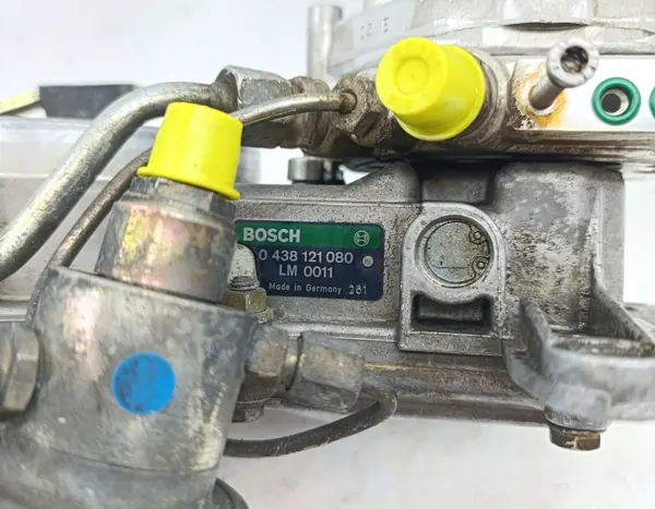 Kraftstoffverteiler OEM 0438121080/0438101016 Mercedes image 3