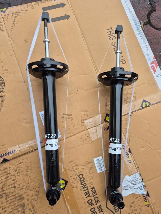 Amortecedor traseiro Magnum AGA037MT para Audi A4 B5 image 2