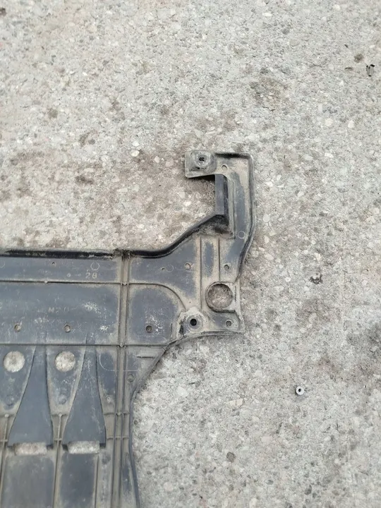 Lexus GS 250 350 300H 450H Gearbox Cover image 4