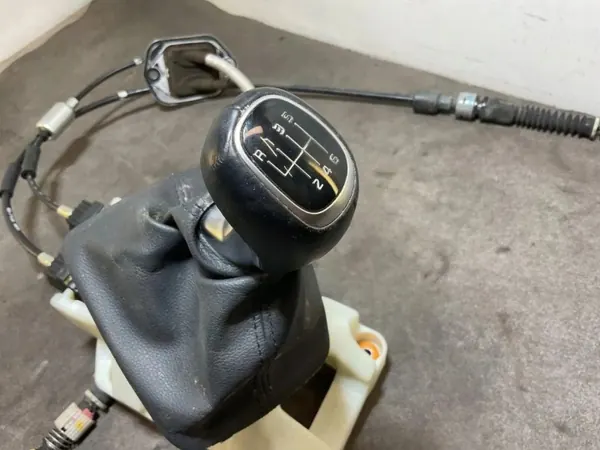 KIA växelmekanism OEM 43700J7910WK image 3