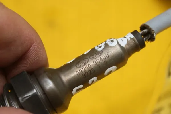 Sensor Lambda Kia Sedona II Carnival II image 5