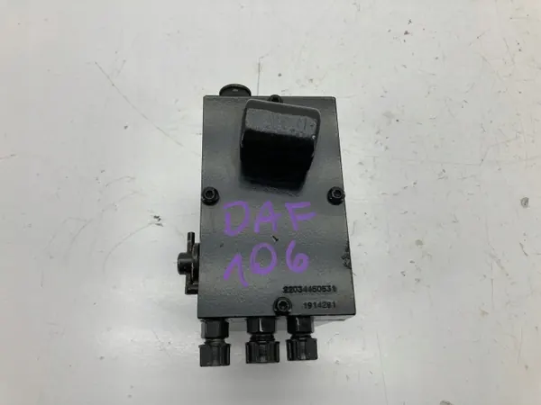 Pompe de levage cabine DAF 106 OEM 1914281 - Occasion image 2