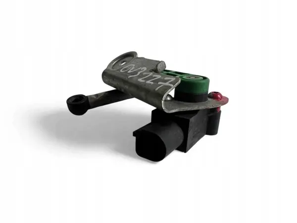 Tesla Model S Etu Vasen Tason Anturi OEM 15160101482 image 5