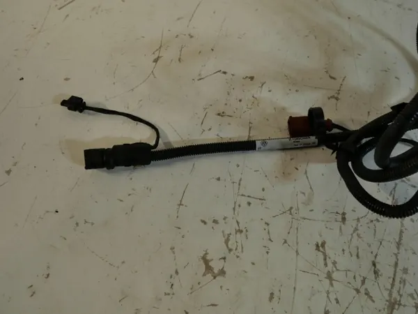 Gebrauchte AdBlue-Leitung OEM 5R3131983 für VW Caddy image 3