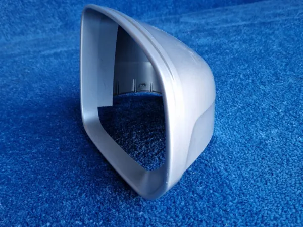 Volvo XC90 II oikea peilikansi OEM 31477740 image 4