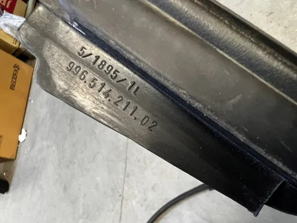 Dakdichting achter OEM 99651421102 Porsche 911 996 Cabrio image 4
