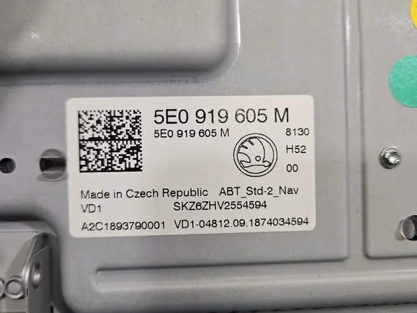 Radio Skoda OE OEM A2C1893790001 pour Octavia III image 6