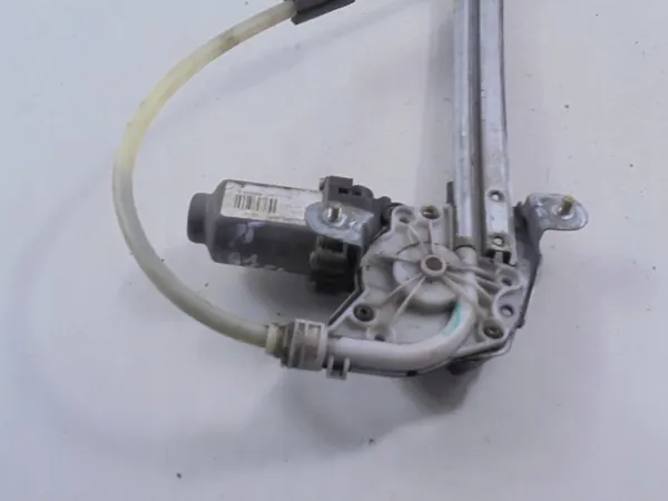 Mecanismo de janela elétrica traseira direita RENAULT LAGUNA II OEM 8200485202 image 10