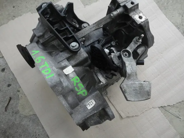 EGR-jäähdytin AUDI VW SEAT SKODA 1.6 TDI OEM image 10