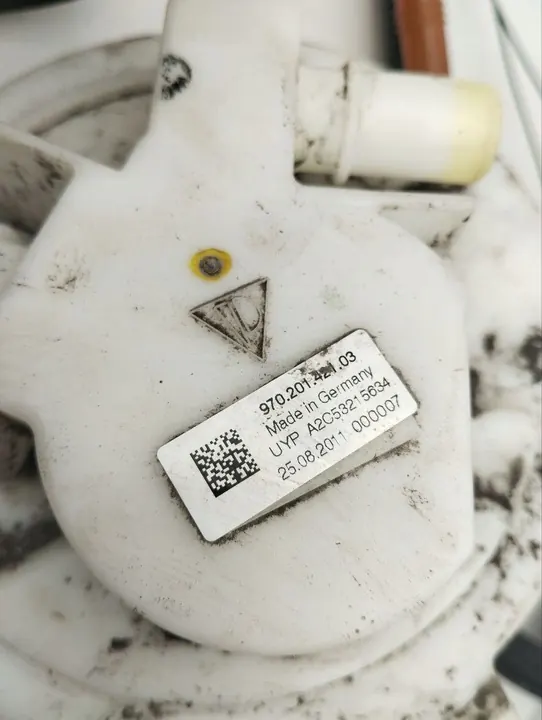 Brandstofpomp Porsche PANAMERA 2012 image 4