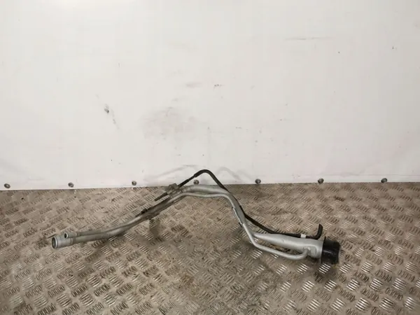 Tankvulpijp Toyota GT86 OEM FBZ8183 - Gebruikt image 2