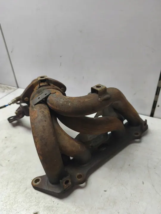 Coletor de escape 2.0 16V Avensis T22 97-03 OEM image 2