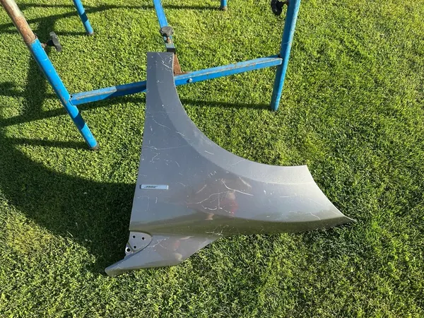 VÄNSTER FRAMSKÄRM RENAULT MEGANE 3 III 08-16 OEM image 3