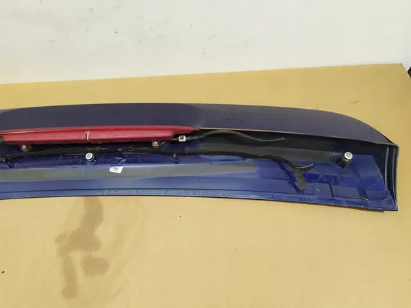 Spoiler + Feu de Frein VW Touareg I 2002-2006 image 10