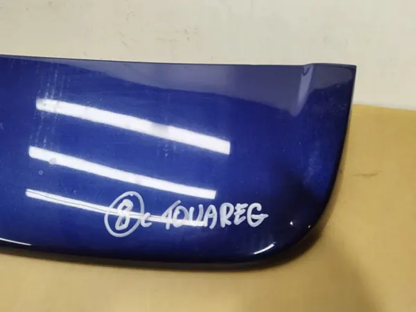 Spoiler + Feu de Frein VW Touareg I 2002-2006 image 7