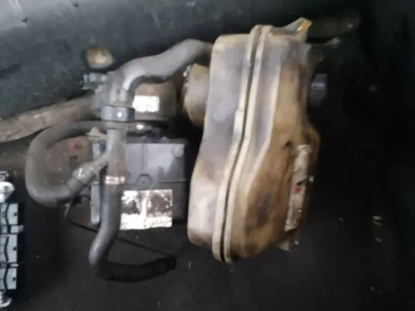 Bomba elevação suspensão Citroen C5 II OEM 55330088 image 2
