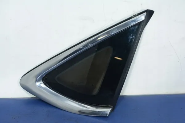 Chrysler 200 II rechter achterzijde carrosserieglas OEM Ambit-574007- image 2