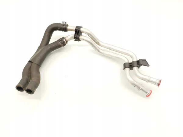 Flexible de refroidisseur d'huile Audi A4 OEM 8W0121400B image 4