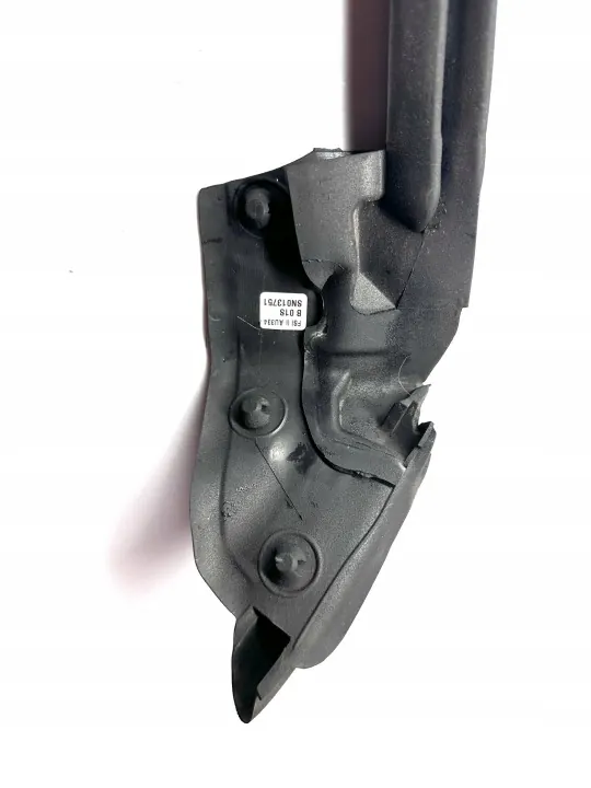 Audi TT 8S Front links Türfensterdichtung OEM 8S0837479A image 4