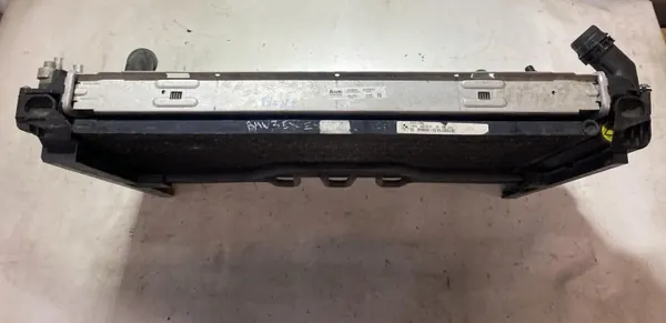 Jeu de radiateur BMW OE SKU10844 pour 3 E90/E91 image 4