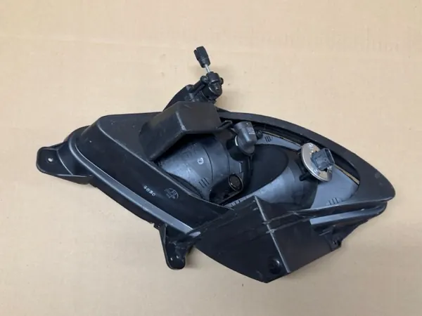 Phares avant gauche halogène OEM HYUNDAI IX20 image 3