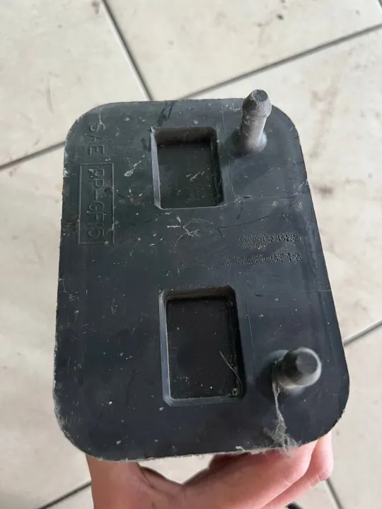 Filtro de carbón OEM Jeep Wrangler TJ 4.0 97-06 image 4