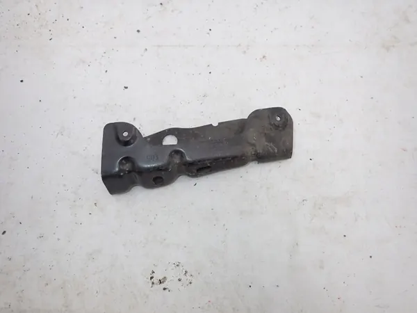 Audi Q5 Höger Skärm Fäste, OEM 8R0821468A image 4