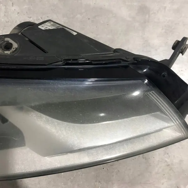 Oikea Heijastinlamppu VW Passat B7 image 3