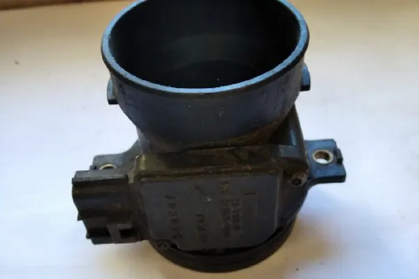 Luftmassenmesser FORD FOCUS 1.8L Diesel 2001 OEM image 2