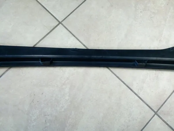 BMW 51717305497 Frontscheibe Abdeckung - Gebraucht image 7