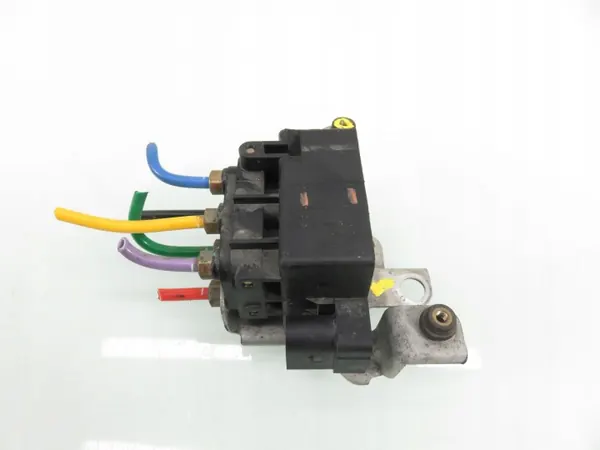 Porsche Cayenne II Ilmajakaja OEM 15240027 image 5
