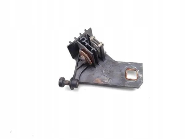 Audi A4 Strålkastarfäste OEM 8K0805607 Vänster image 10