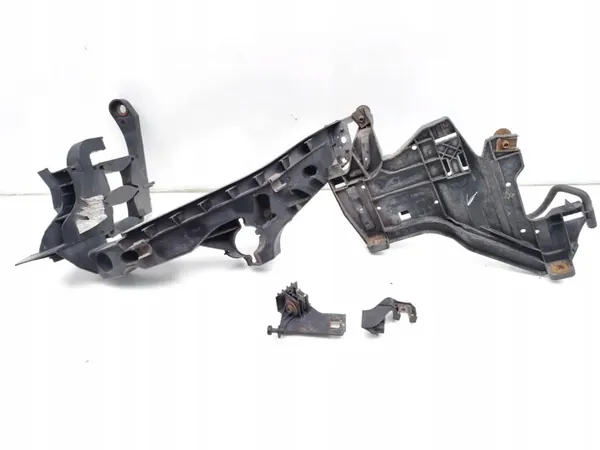 Audi A4 Strålkastarfäste OEM 8K0805607 Vänster image 9