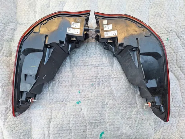 BMW G22 G26 G82 Luces Traseras LED Izquierda Derecha High OEM image 2