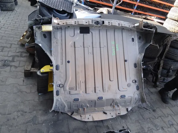 Essieu arrière OEM 79 10 035 34R pour Dacia Duster II 2018 image 2