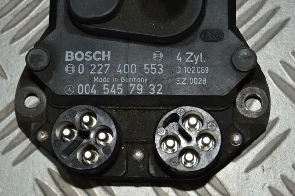 Ontstekingsmodule Mercedes E-Klasse W124 1984-1997 OEM image 2