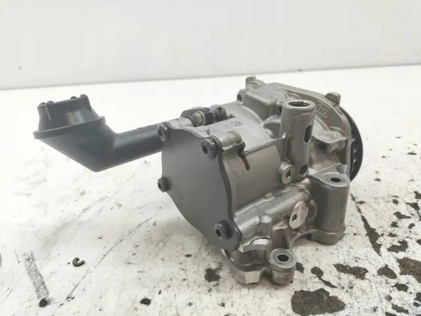 Pompe à huile OEM 04L145408T pour Audi A3 2.0 TDI image 3