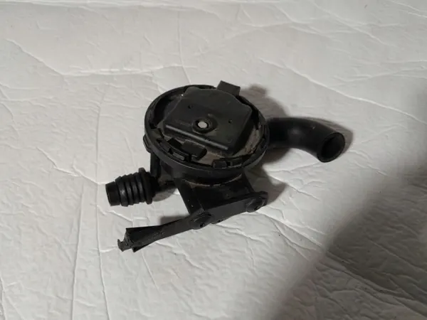 OEM 5Q0906253C koolstoffilter drukschakelaar image 2