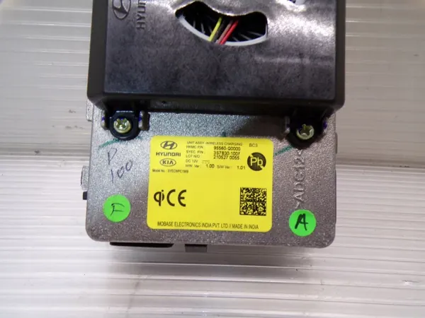 Chargeur Inductif Sans Fil OEM 95560-Q0000 pour Hyundai image 3