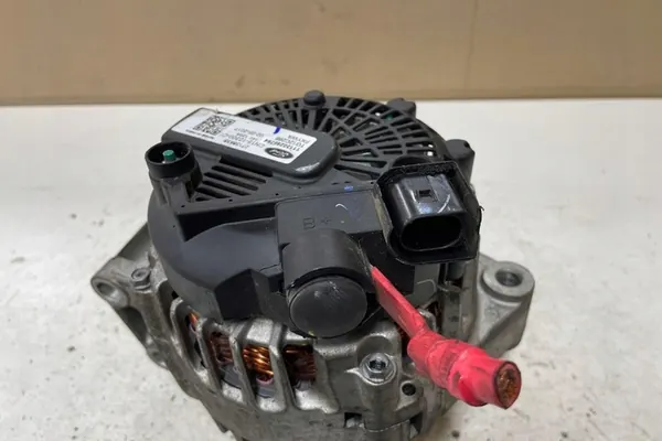 Alternador FORD KA+ 1.2L gasolina 2017 image 3