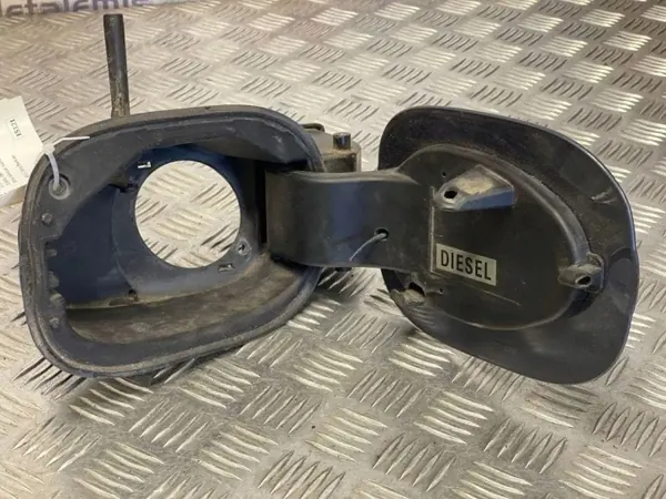 Polttoainesäiliön kansi OEM 8200213440 Renault Modus image 3