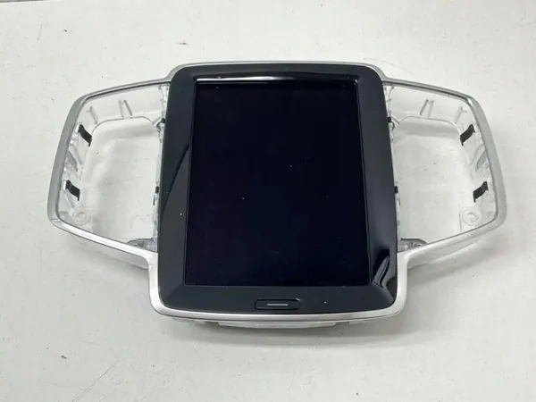 Volvo XC40 Navigationsbildschirm OEM 31682851 - Gebraucht image 2